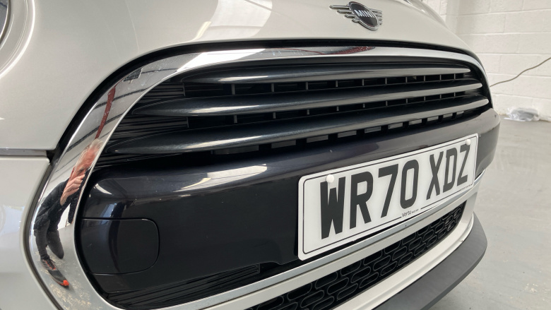 MINI Hatchback 1.5 Cooper Classic II 3dr Auto Petrol Hatchback